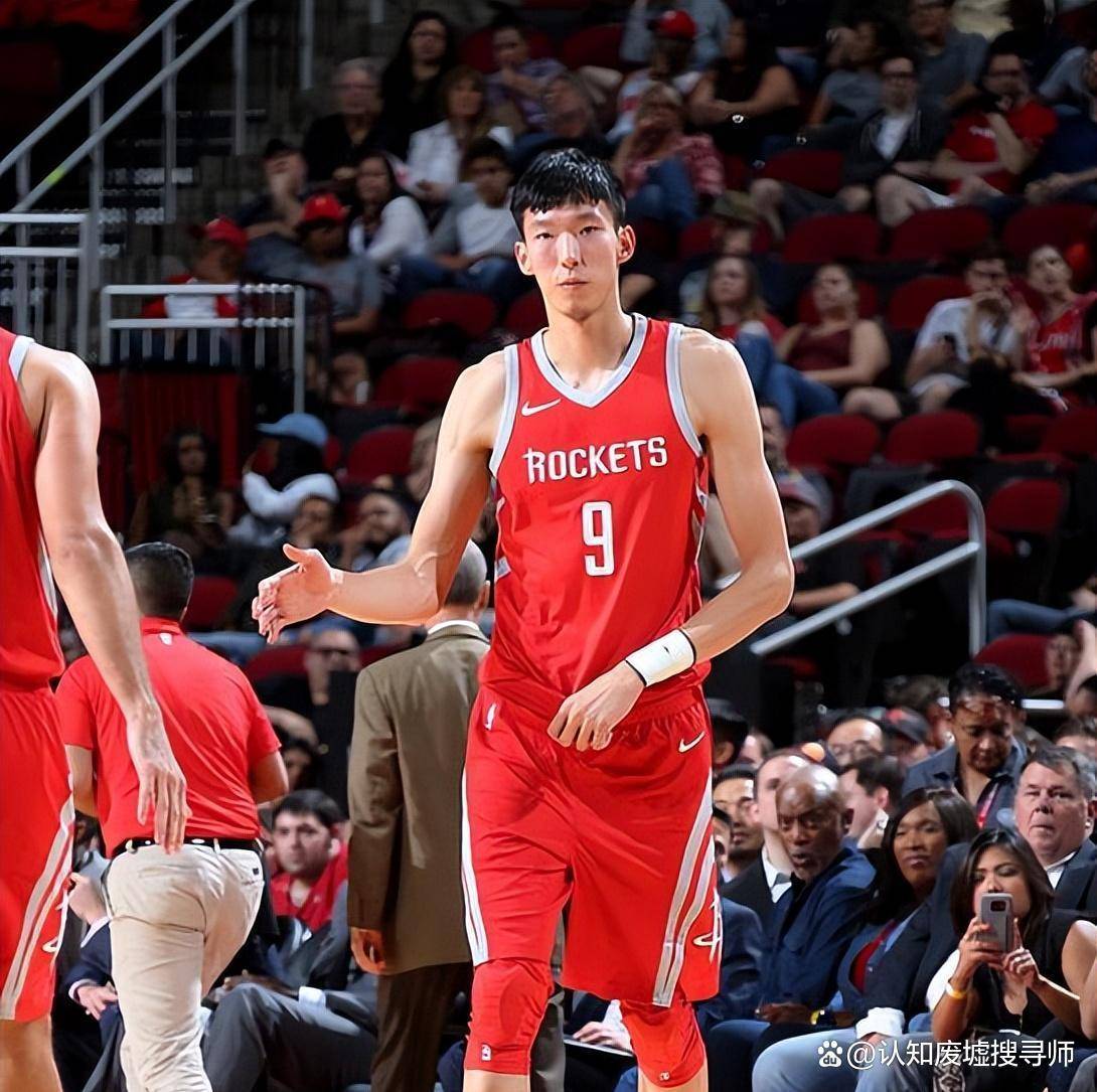 开云APP-马刺横扫魔术，周琦带队取胜