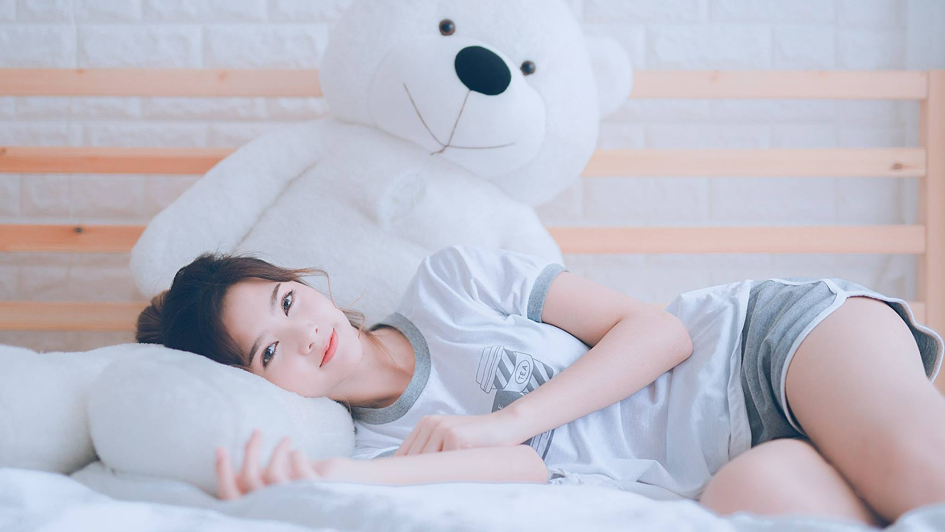 巅峰之争与草根逆袭,跨越赛场的王权更迭