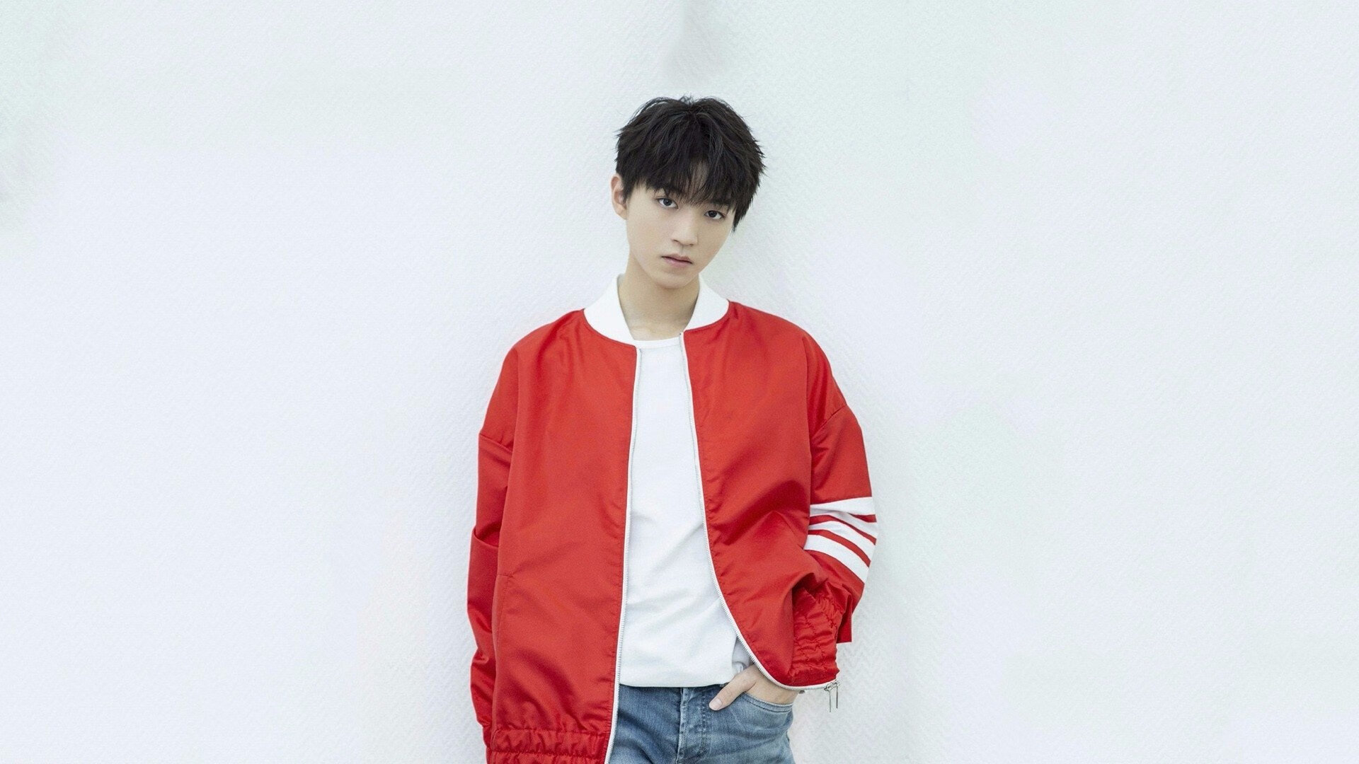 跨越半球的篮球狂澜,文班亚马爆发背后的篮球哲学与新疆队的铁血压制