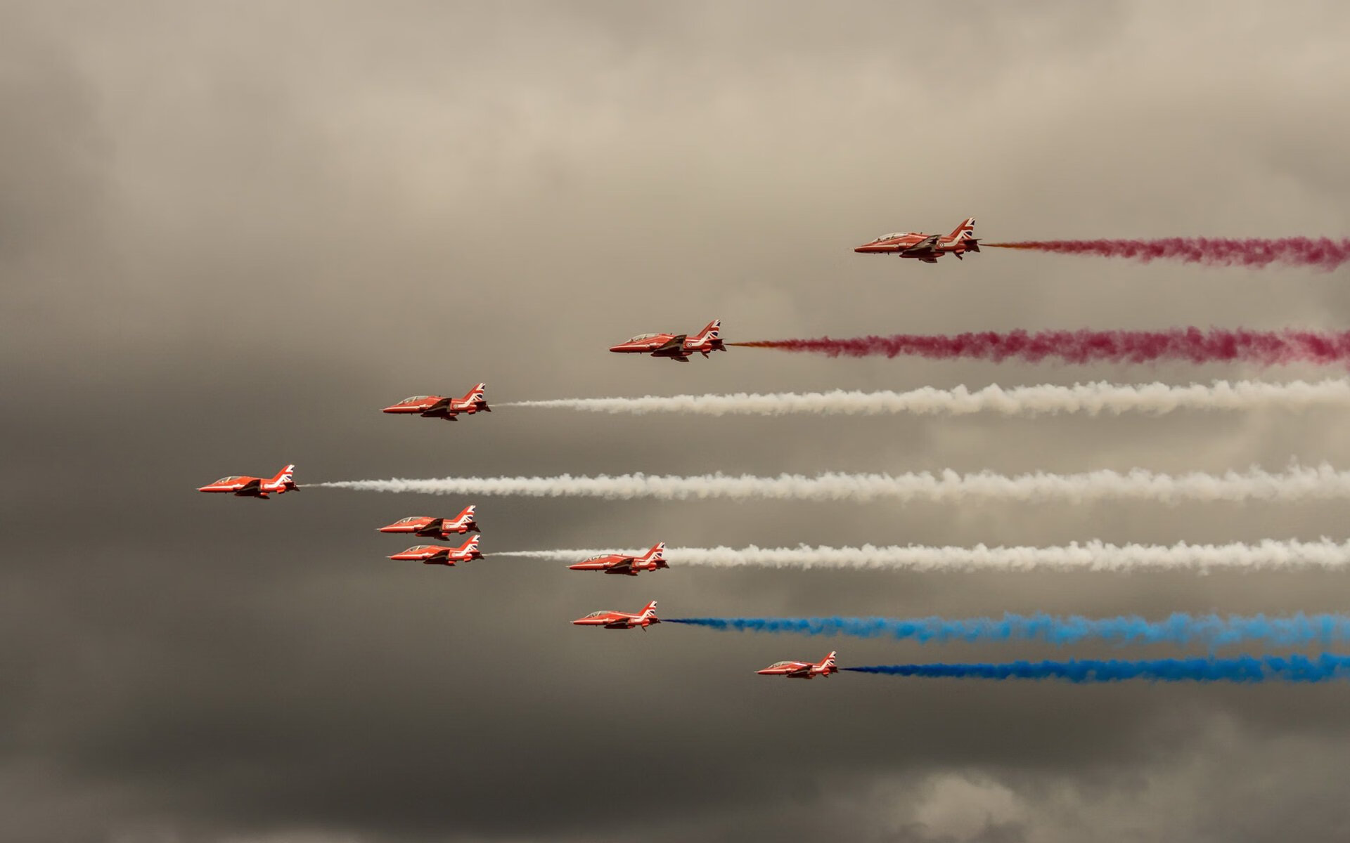 开云体育官方网站-德甲争冠焦点战，喀麦隆与秘鲁球星的血拼对决
